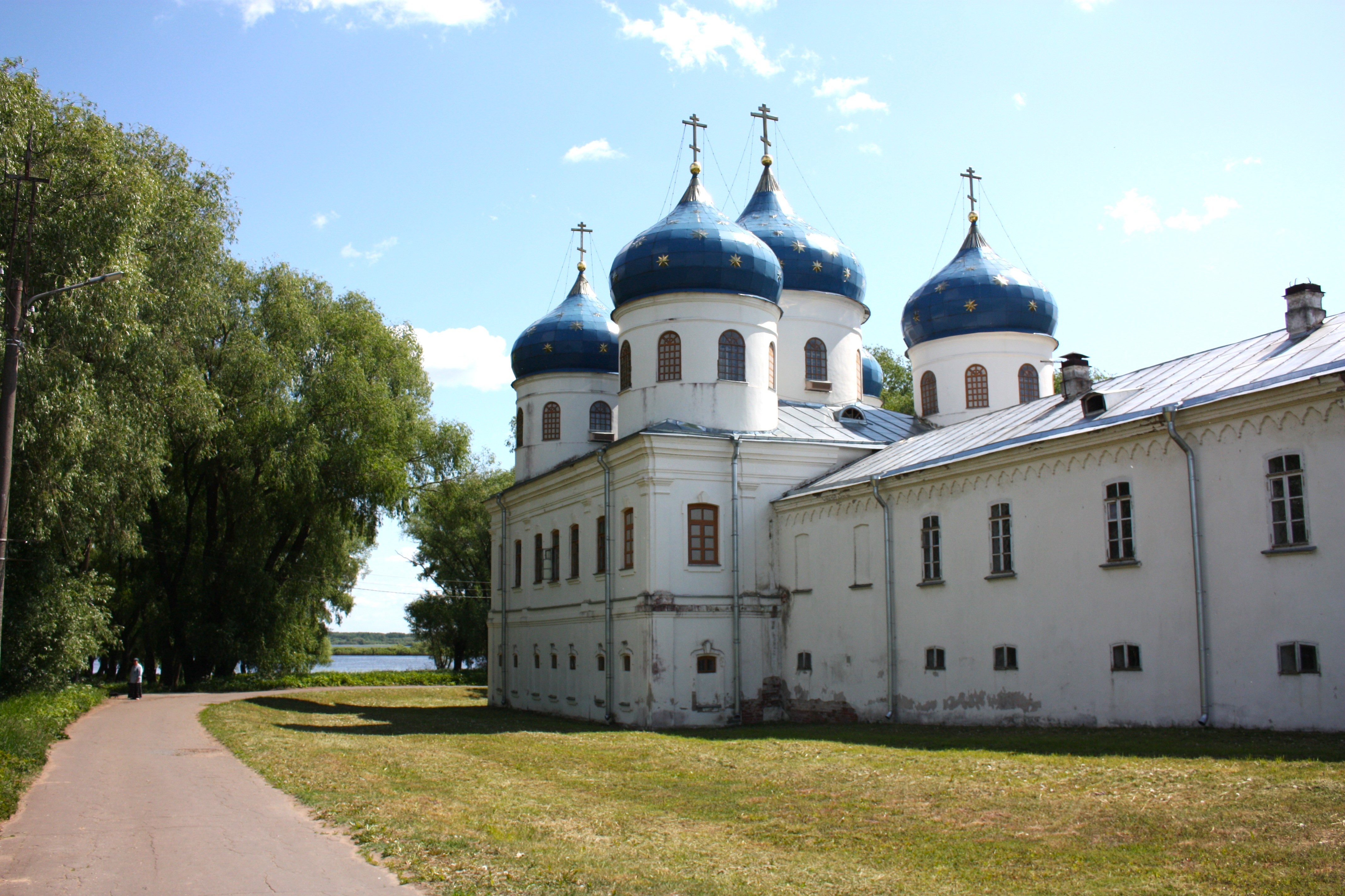 Новгород